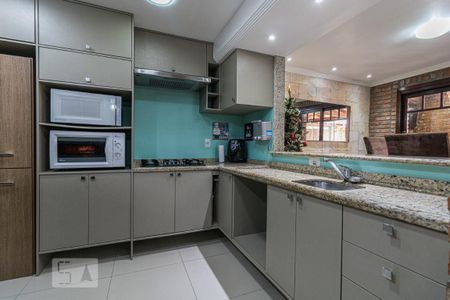 Casa à venda com 340m², 3 quartos e 3 vagasCozinha
