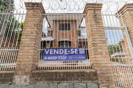 Casa à venda com 340m², 3 quartos e 3 vagasPlaquinha externa