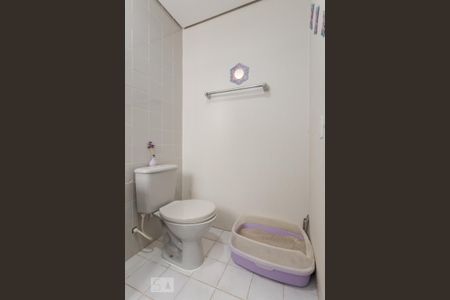 Apartamento à venda com 56m², 2 quartos e 1 vaga Apartamento à venda com 56m², 2 quartos e 1 vagaBanheiro