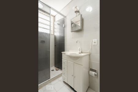 Apartamento à venda com 56m², 2 quartos e 1 vaga Apartamento à venda com 56m², 2 quartos e 1 vagaBanheiro