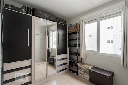 Quarto 1 de apartamento à venda com 2 quartos, 56m² em Morro Santana, Porto Alegre