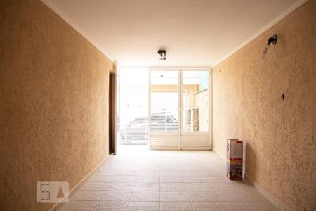 Casa à venda com 138m², 3 quartos e 4 vagasGaragem