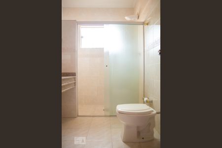 Casa à venda com 138m², 3 quartos e 4 vagasBanheiro Social