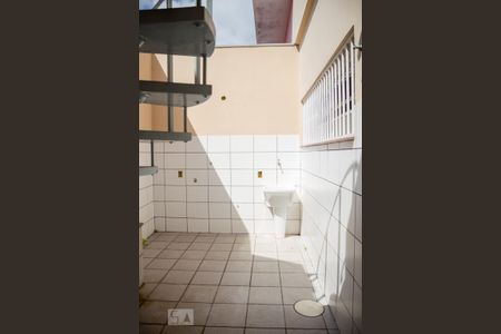 Casa à venda com 138m², 3 quartos e 4 vagasÁrea de Serviço