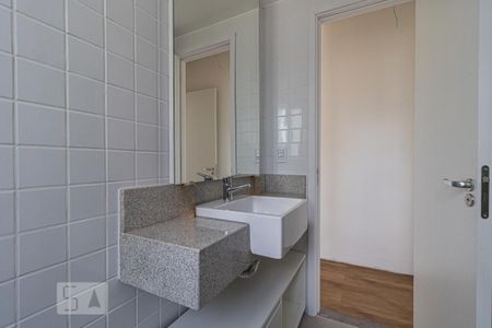 Apartamento à venda com 64m², 2 quartos e 1 vaga Apartamento à venda com 64m², 2 quartos e 1 vagaBanheiro da Suíte