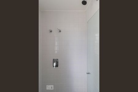 Apartamento à venda com 64m², 2 quartos e 1 vaga Apartamento à venda com 64m², 2 quartos e 1 vagaBanheiro Social