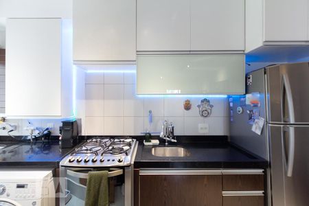 Apartamento à venda com 56m², 2 quartos e 1 vaga Apartamento à venda com 56m², 2 quartos e 1 vagaCozinha