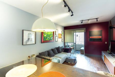 Apartamento à venda com 56m², 2 quartos e 1 vaga Apartamento à venda com 56m², 2 quartos e 1 vagaSala