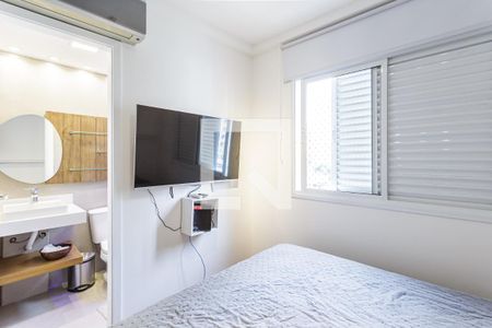 Suíte 1 de apartamento para alugar com 2 quartos, 56m² em Itaim Bibi, São Paulo