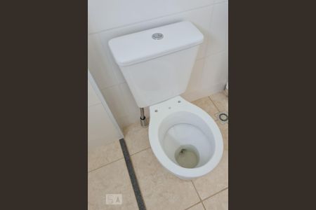 Apartamento para alugar com 42m², 2 quartos e 1 vaga Apartamento para alugar com 42m², 2 quartos e 1 vagaDetalhe Banheiro