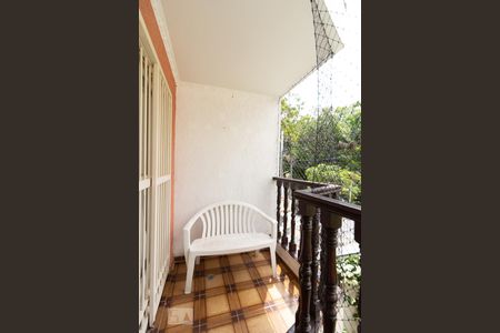 Sacada Sala de casa à venda com 3 quartos, 230m² em Jardim Bonfiglioli, São Paulo