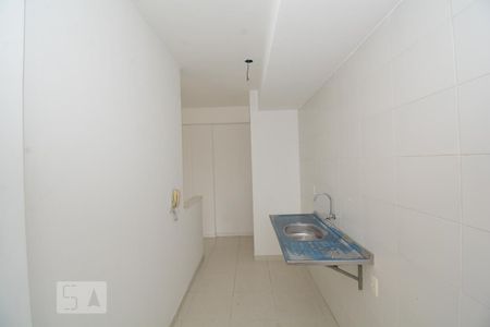 Apartamento para alugar com 45m², 2 quartos e sem vagaCozinha e Área de Serviço