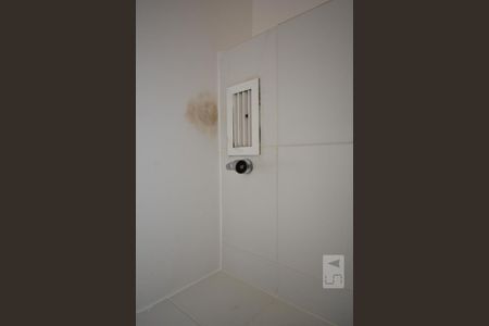 Apartamento para alugar com 45m², 2 quartos e sem vagaBanheiro