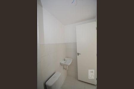 Apartamento para alugar com 45m², 2 quartos e sem vagaBanheiro