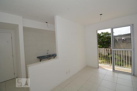 Sala de apartamento para alugar com 2 quartos, 45m² em Vicente de Carvalho, Rio de Janeiro