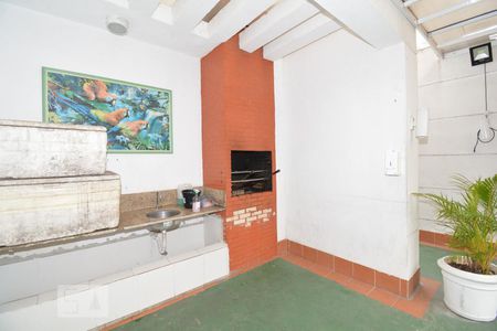 Apartamento para alugar com 45m², 2 quartos e sem vagaÁrea comum - Churrasqueira