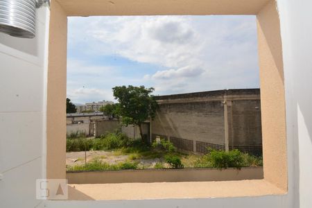 Apartamento para alugar com 45m², 2 quartos e sem vagaCozinha e Área de Serviço