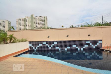 Apartamento para alugar com 45m², 2 quartos e sem vagaÁrea comum - Piscina