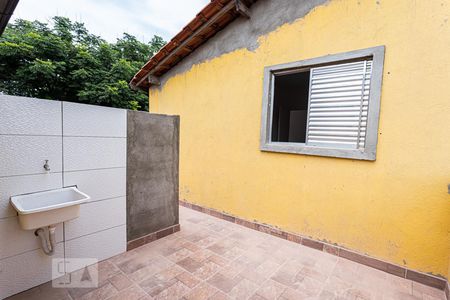 Casa para alugar com 70m², 2 quartos e sem vagaQuintal e área de serviço