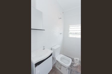 Casa para alugar com 70m², 2 quartos e sem vagaBanheiro