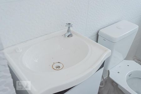 Casa para alugar com 70m², 2 quartos e sem vagaBanheiro