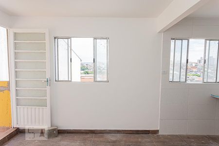 Sala e cozinha integrados de casa para alugar com 2 quartos, 70m² em Imirim, São Paulo