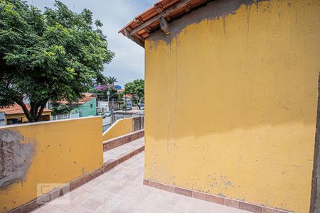 Casa para alugar com 70m², 2 quartos e sem vagaQuintal e área de serviço