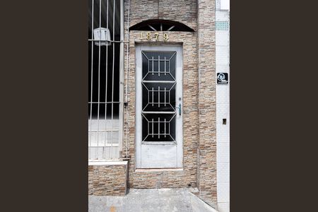 Casa para alugar com 70m², 2 quartos e sem vagaFachada