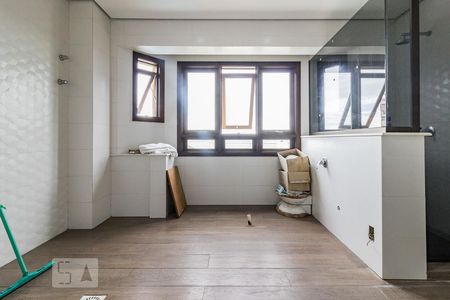 Casa à venda com 980m², 5 quartos e 8 vagasSuíte 1