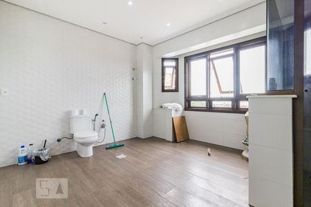 Casa à venda com 980m², 5 quartos e 8 vagasSuíte 1