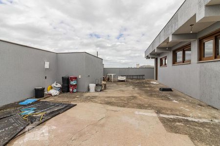 Casa à venda com 980m², 5 quartos e 8 vagasTerraço