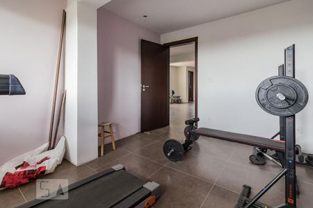 Casa à venda com 980m², 5 quartos e 8 vagasAcademia