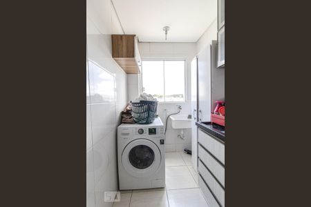 Apartamento para alugar com 55m², 2 quartos e 1 vaga Apartamento para alugar com 55m², 2 quartos e 1 vagaCozinha e Área de Serviço