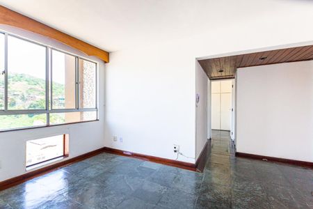 Apartamento para alugar com 50m², 2 quartos e 1 vaga Apartamento para alugar com 50m², 2 quartos e 1 vagaSala