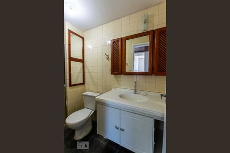Apartamento para alugar com 50m², 2 quartos e 1 vaga Apartamento para alugar com 50m², 2 quartos e 1 vagaBanheiro
