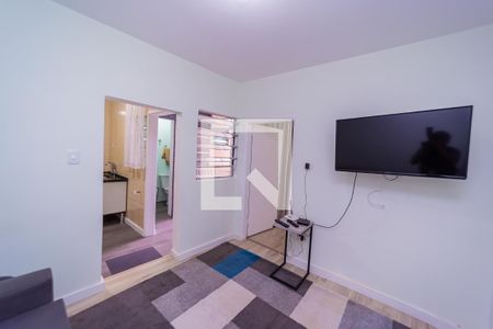 Sala de casa para alugar com 1 quarto, 45m² em Vila Talarico, São Paulo