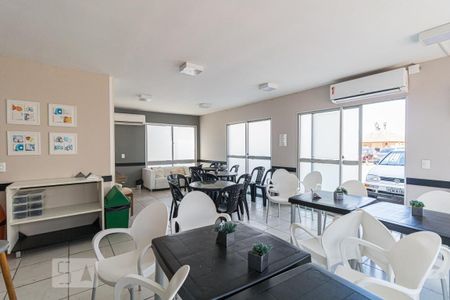 Apartamento à venda com 48m², 2 quartos e 1 vagaÁrea comum - Salão de festas