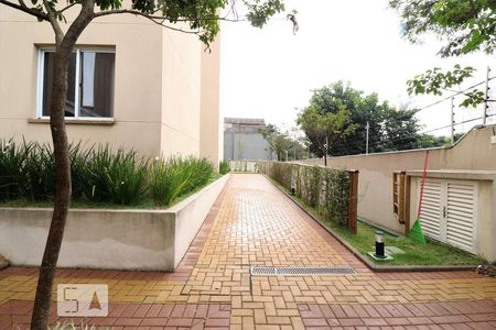 Apartamento à venda com 40m², 2 quartos e sem vagaÁrea comum