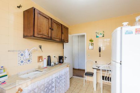 Apartamento à venda com 110m², 2 quartos e 1 vagaCozinha