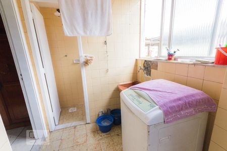 Apartamento à venda com 110m², 2 quartos e 1 vagaÁrea de Serviço