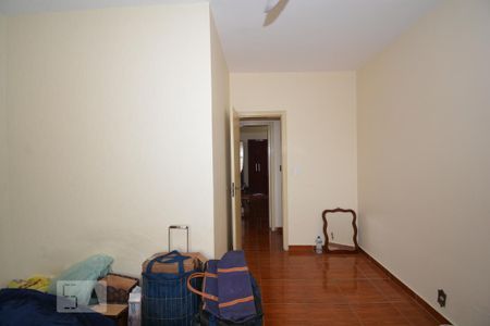 Apartamento à venda com 120m², 3 quartos e 1 vagaQuarto 2