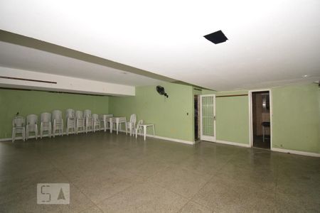 Apartamento à venda com 120m², 3 quartos e 1 vagaÁrea comum - Salão de festas