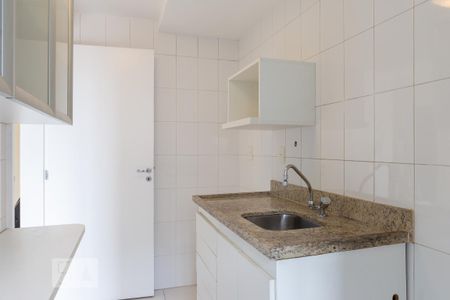Apartamento à venda com 41m², 1 quarto e 1 vaga Apartamento à venda com 41m², 1 quarto e 1 vagaCozinha