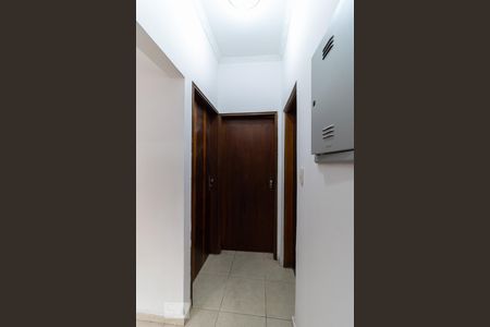 Corredor de casa para alugar com 3 quartos, 113m² em Jardim da Saúde, São Paulo