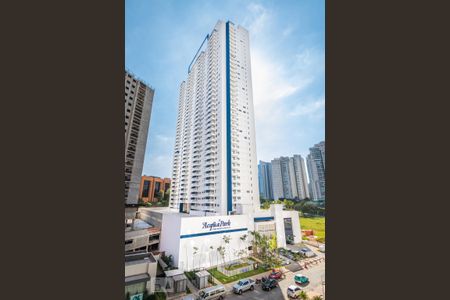Apartamento para alugar com 47m², 1 quarto e 1 vaga Apartamento para alugar com 47m², 1 quarto e 1 vagaFachada