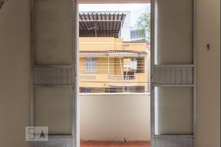 Apartamento à venda com 80m², 3 quartos e sem vagaQuarto 3 - Sacada 