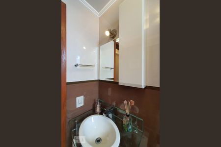 Apartamento para alugar com 50m², 2 quartos e 1 vaga Apartamento para alugar com 50m², 2 quartos e 1 vagaBanheiro