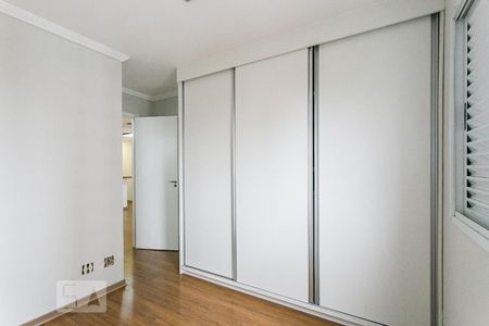 Suíte 1 de apartamento para alugar com 2 quartos, 60m² em Vila Bertioga, São Paulo