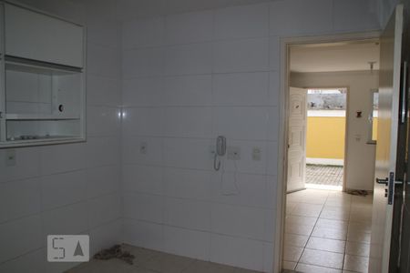 Casa de condomínio para alugar com 70m², 2 quartos e 1 vagaCozinha