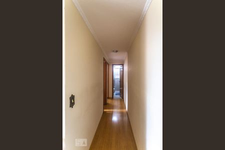 Apartamento à venda com 54m², 2 quartos e 2 vagasCorredor